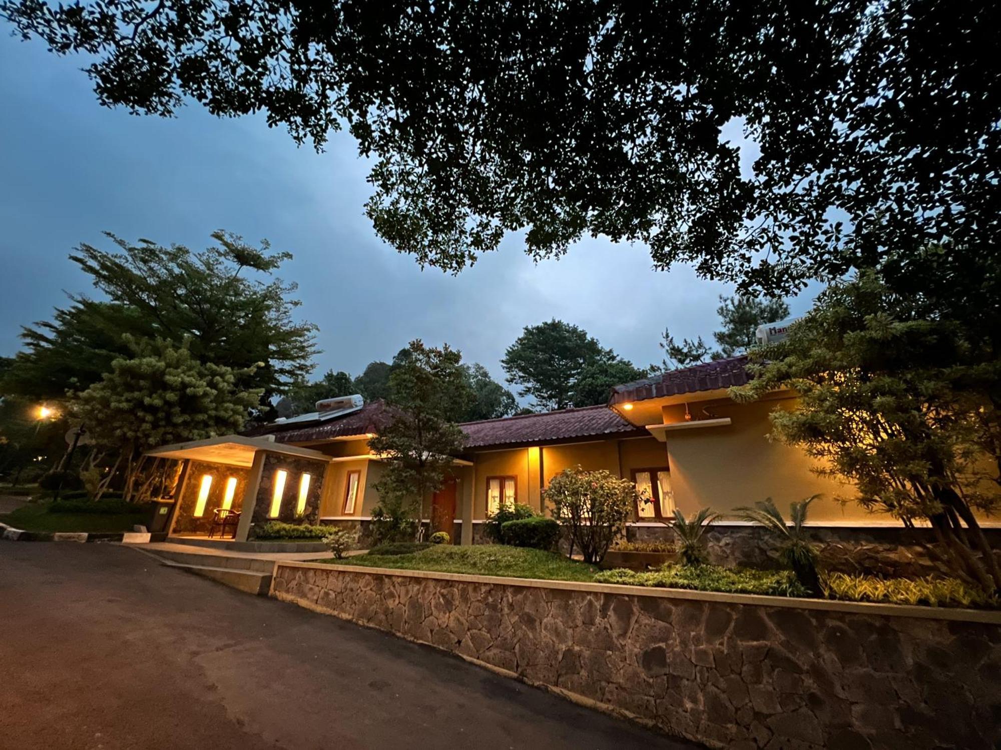 格拉西亚温泉度假酒店 塞亚特 外观 照片
